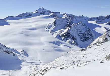 snow covered mountain thumbnail