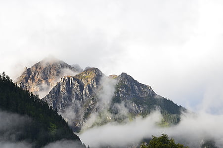 landscape photography of gray mountains thumbnail