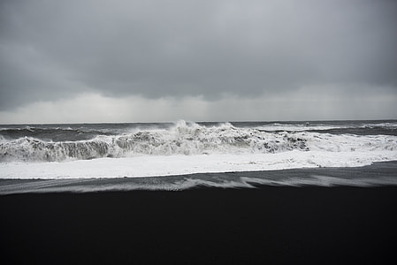 ocean waves thumbnail
