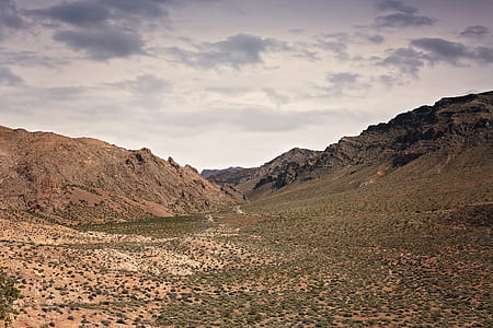 brown mountain range thumbnail