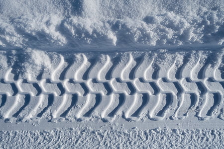 photography of vehicle tire track thumbnail