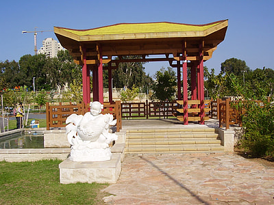Temple and Pavilion in Tianjin, China thumbnail