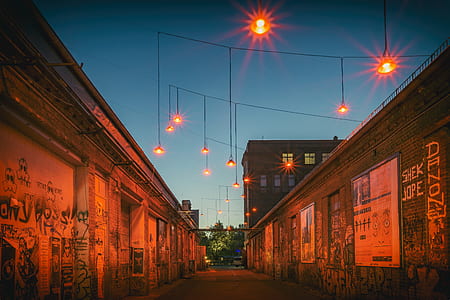 lighted street light thumbnail