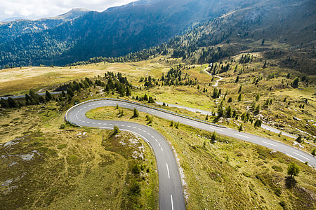 Amazing Road in Pure Nature thumbnail