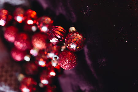 Burgundy Christmas Decorations thumbnail