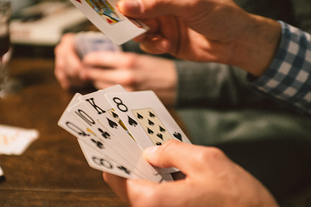 Playing card game thumbnail