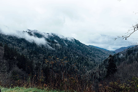 Clouds over Great Smoky Mountains National Park, Tennessee thumbnail