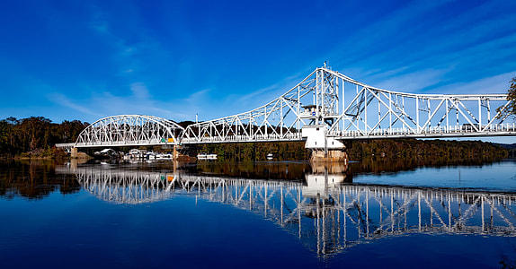 Bridge over the Connecticut River thumbnail