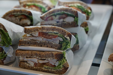 bread with meat and pack thumbnail