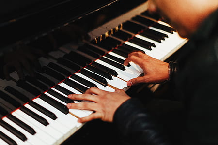person playing piano thumbnail