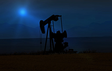 silhouette of pump jack thumbnail
