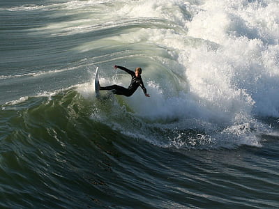 man ride on surfboard thumbnail