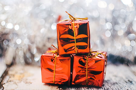 three square red gift boxes thumbnail
