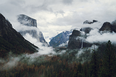 mountain filled with mist thumbnail