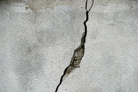 cracked concrete surface thumbnail
