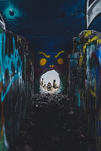 hole through ocean thumbnail