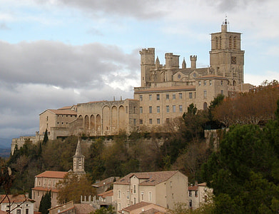 Saint-Nazaire cathedral in Beziers, France thumbnail