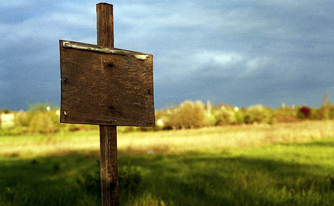 empty signage stamp on field thumbnail
