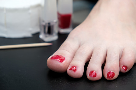 red nail arts thumbnail