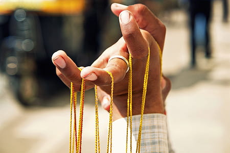 gold-colored necklaces thumbnail