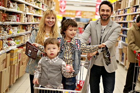 man, woman, and children's doing groceries thumbnail
