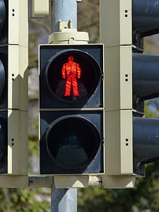 traffic light at red thumbnail