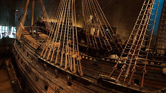 brown pirate ship in close-up photo thumbnail