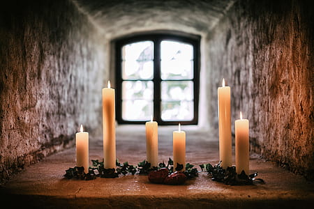 photo of lighted candle thumbnail