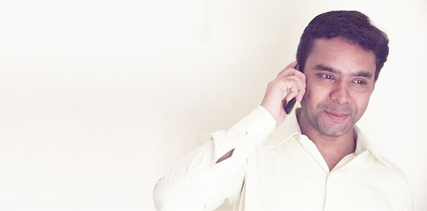 man wearing white dress shirt thumbnail