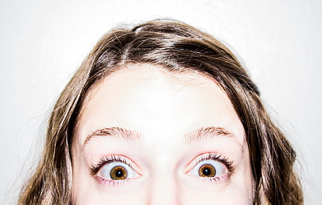 woman's face thumbnail