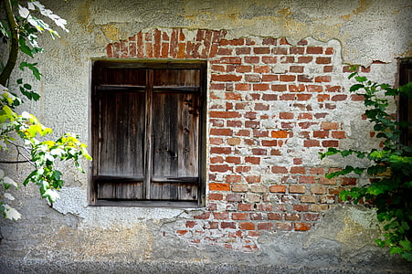 close brown wooden window thumbnail