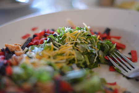 vegetables on plate thumbnail