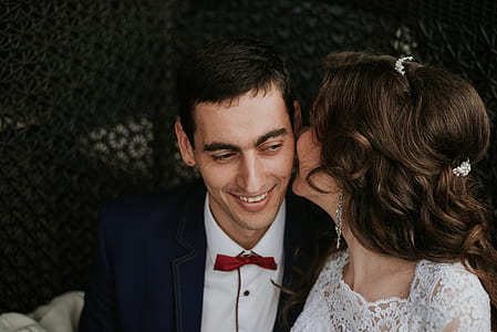 woman kissing man thumbnail