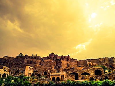photography of houses at golden hour thumbnail