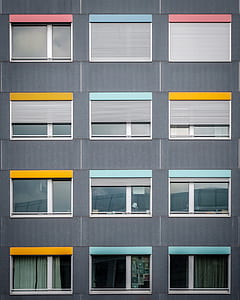 gray window panel thumbnail