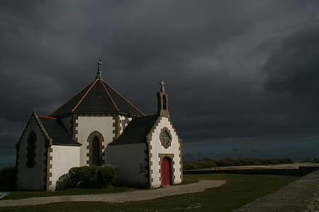 white and black concrete chapel thumbnail