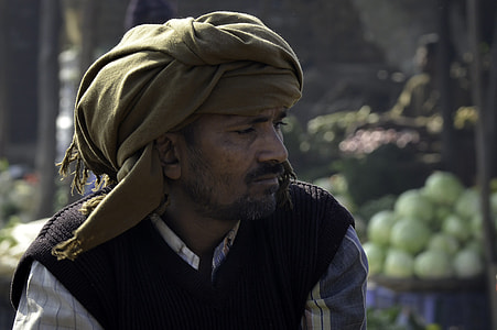 Man in Turban in Delhi, India thumbnail