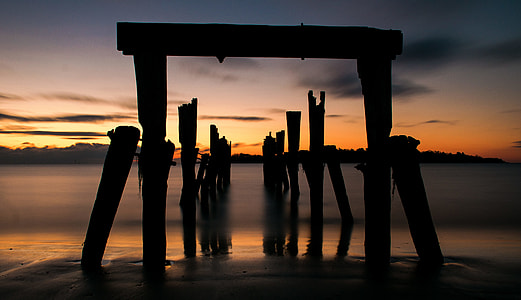 silhouette photo of port poles thumbnail