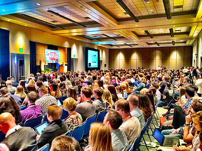 group of people gathering in the seminar thumbnail