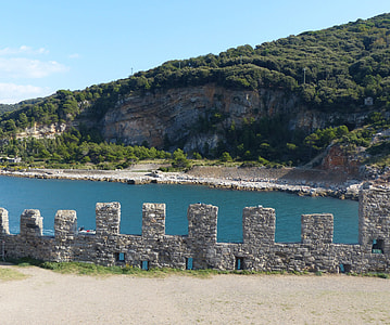 Porto Venere, Castello Doria thumbnail