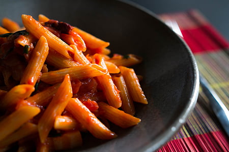 pasta with red sauce thumbnail