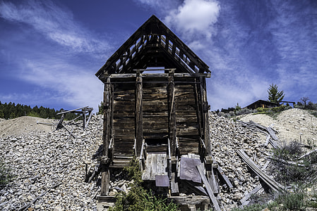Old Rustic Cabin under blue sky and clouds in Elkhorn, Montana thumbnail