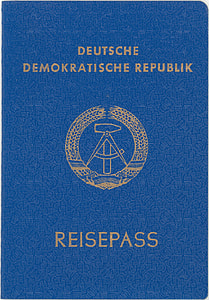 Deutsche Demokratische Republik Passport thumbnail