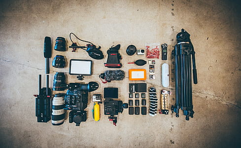 black DSLR camera set thumbnail