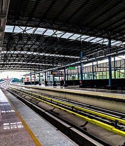 blur, public transportation, station, train station thumbnail