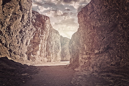 photo of canyon during daytime thumbnail