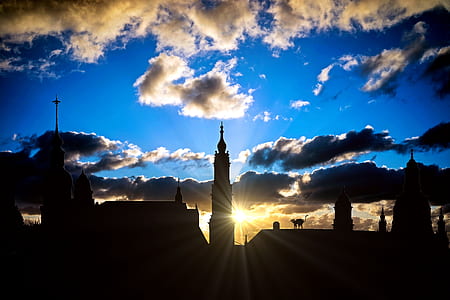 photography of landmark tower during daytime thumbnail