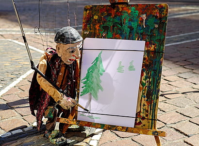 puppet painting pine tree thumbnail