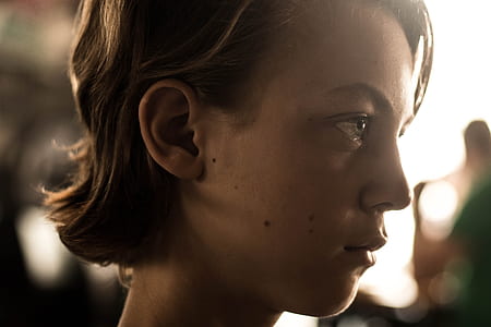 selective focus of woman's face thumbnail