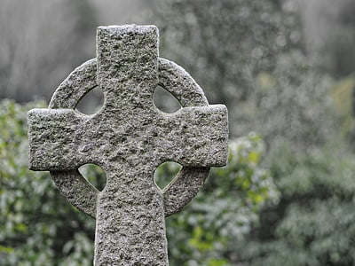 gray concrete cross thumbnail